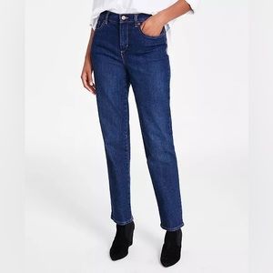 NWT Gloria Vanderbilt Women’s Amanda Classic Straight Jeans | Size: 10
